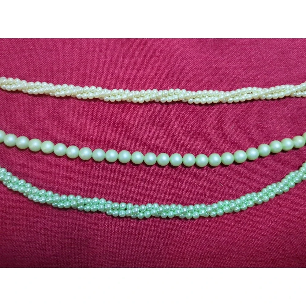Vintage 3 Strand‎ Green Faux Pearl Necklace